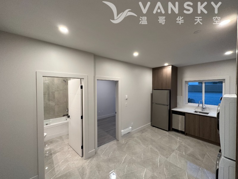 231204160717_living room.jpg